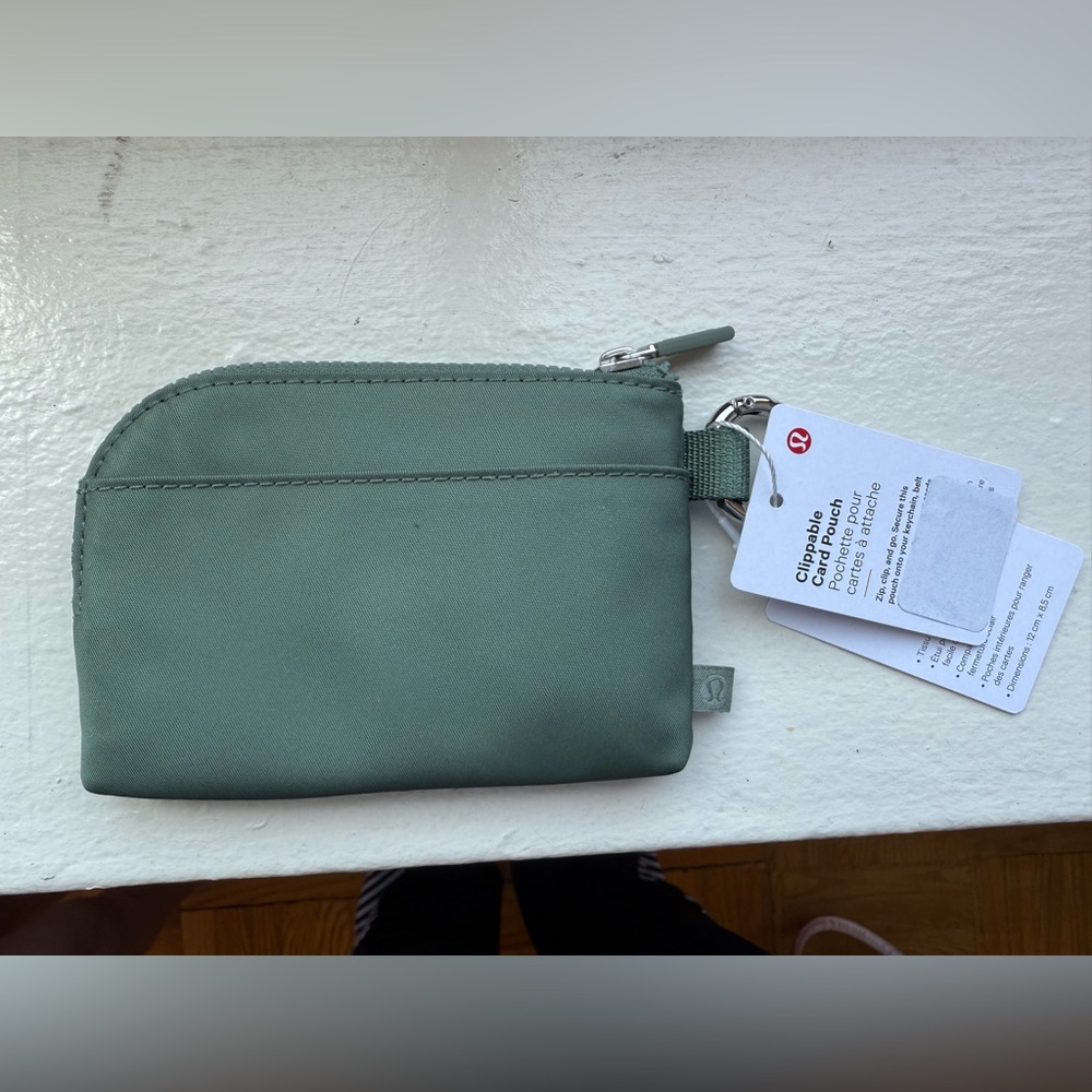 Lululemon Sage Clipable Card Zippered Pouch - Picture 2 of 4
